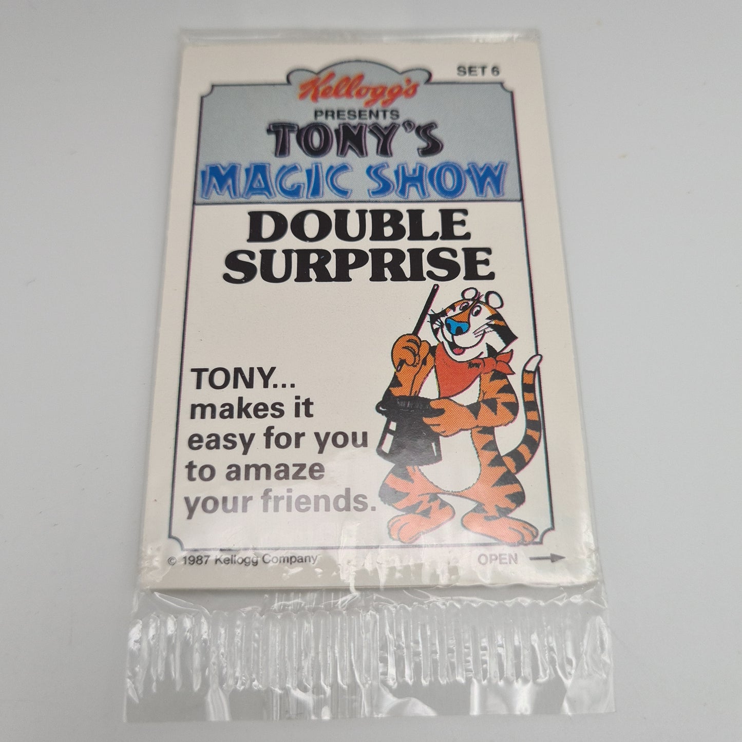 Kellogg's Cereal Prizes 90s sealed Tony's Magic Show Set 6 99p