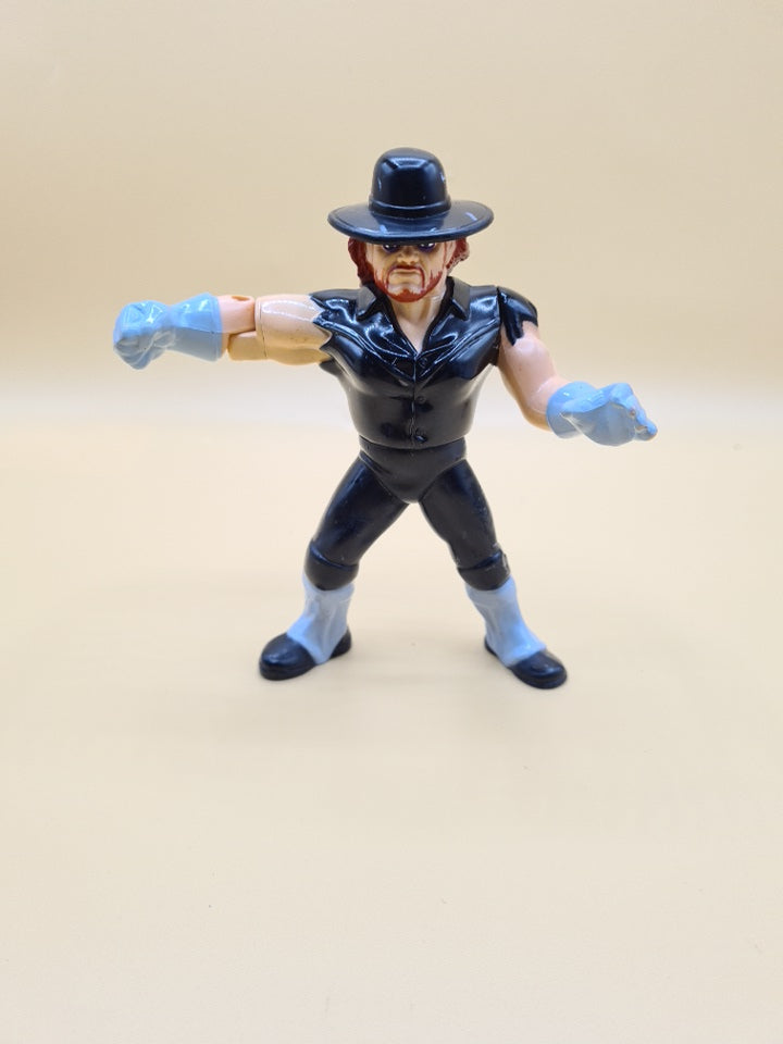 WWF WWE Hasbro Wrestling Figure Series 4 The Undertaker 90s