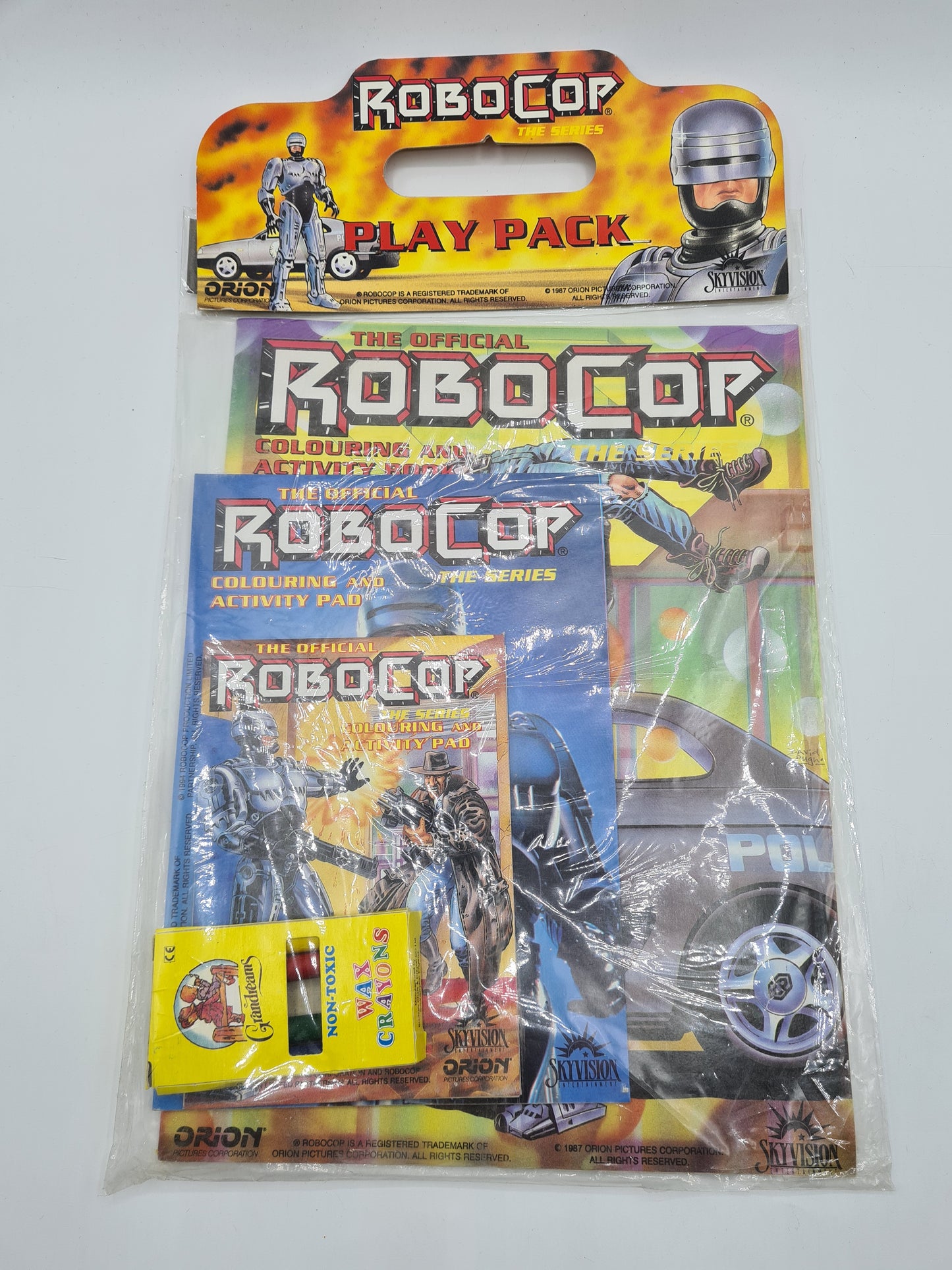 Robocop Vintage Play Pack 1987 Colouring and Activity Pad W10