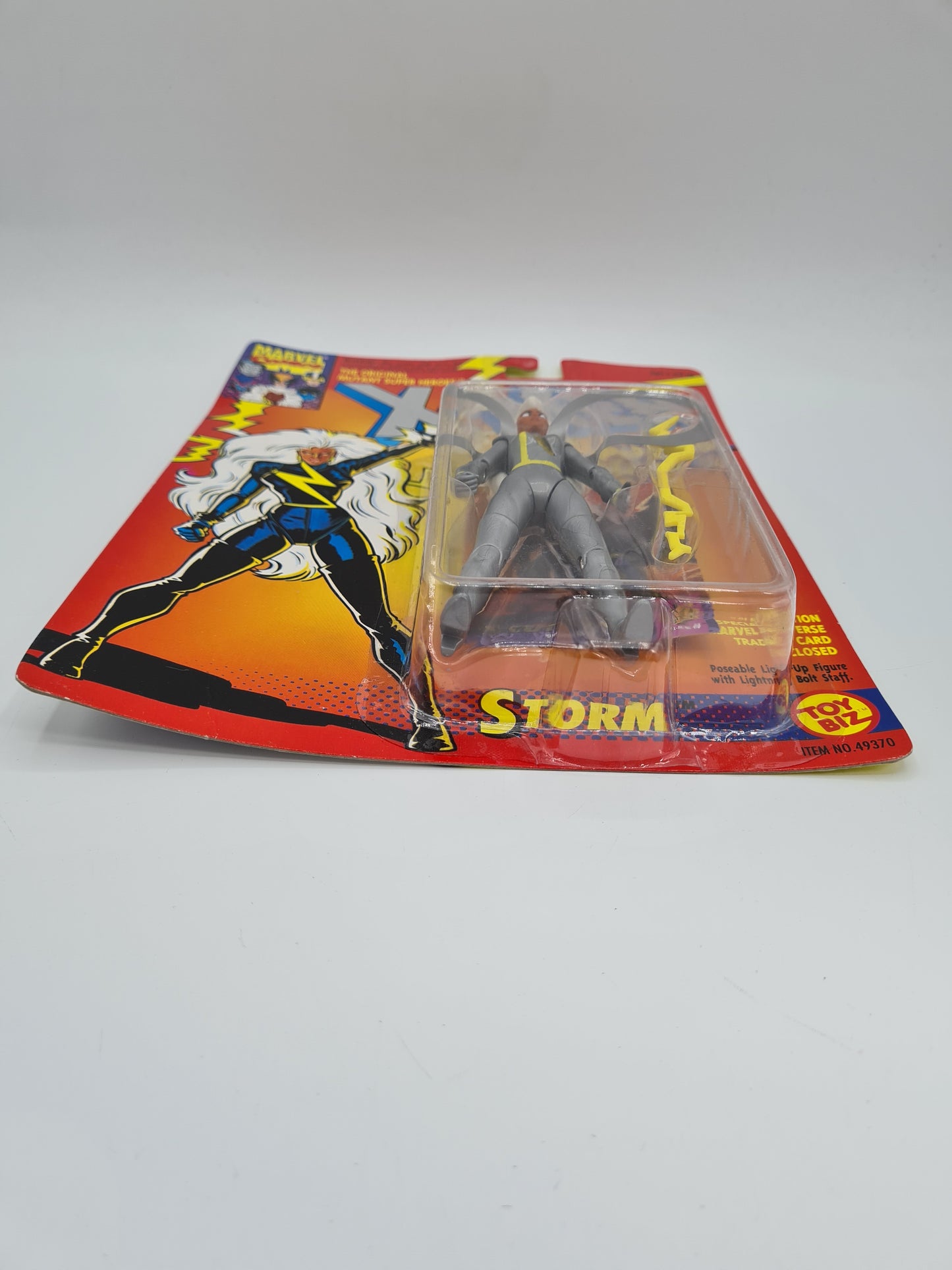 Marvel X-Men Storm 1993 Sealed ToyBiz Action Figure