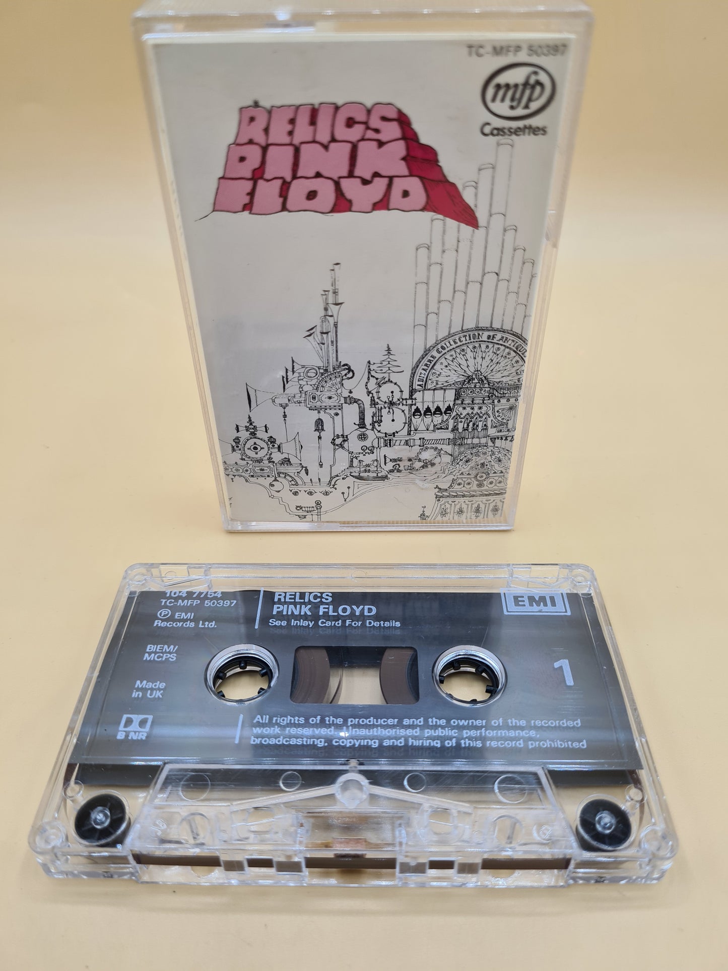 Pink Floyd Relics Cassette Tape EMI