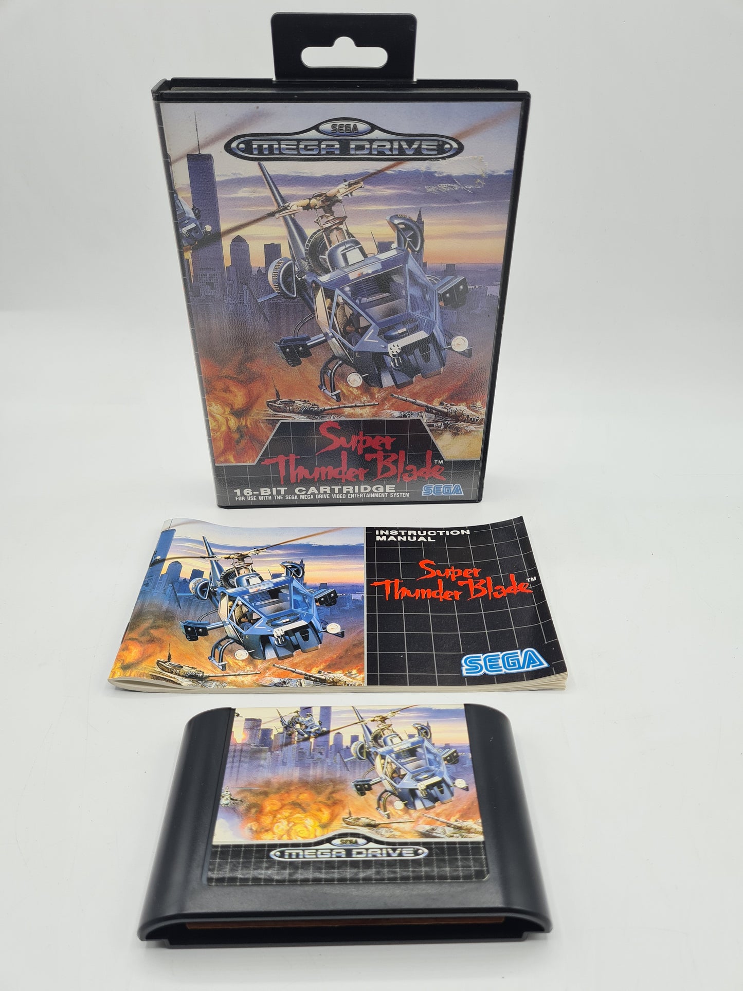 Super Thunder Blade Sega Mega Drive With Manual W11