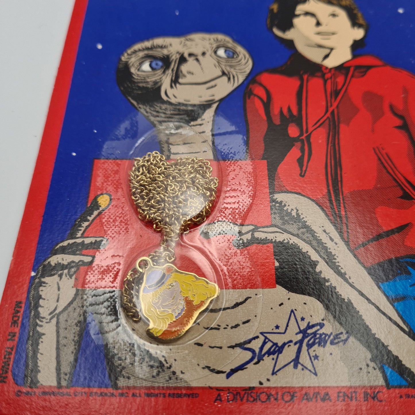 E.T. Jewellery Necklace Sealed 1982 (W1)
