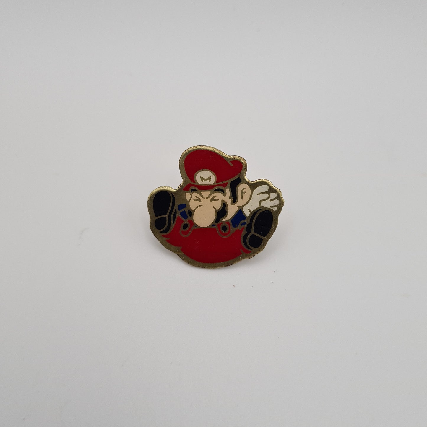 Super Mario Retro Badge