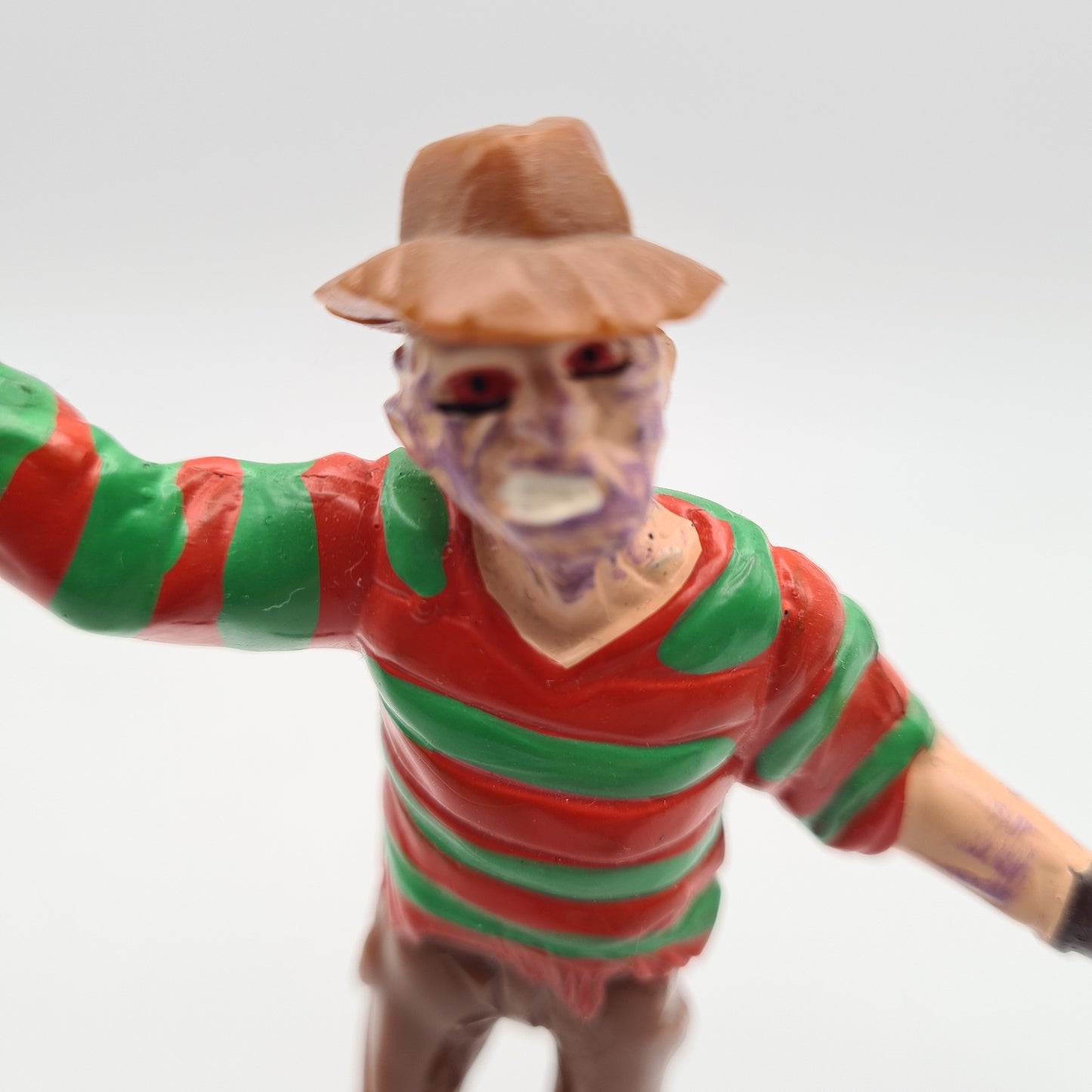 Freddy Krueger Yolanda Mini Figure W4