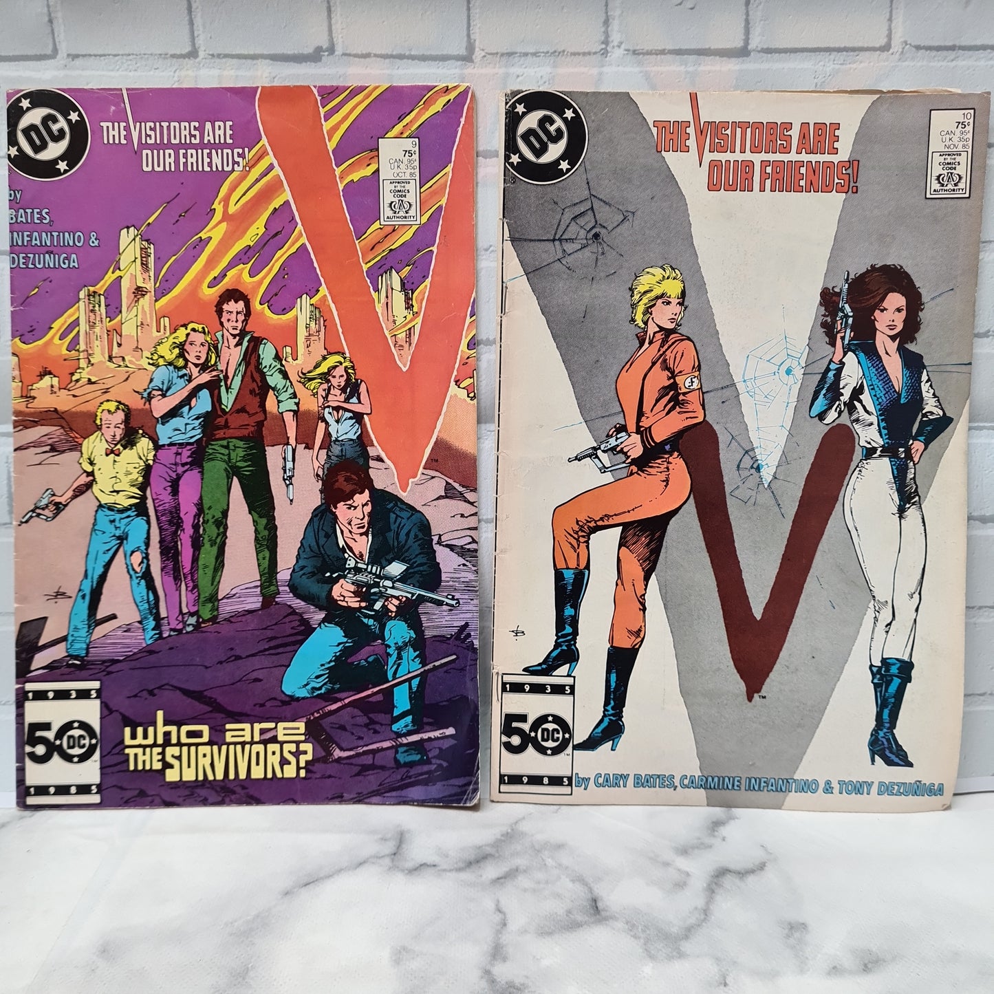 V 'Visitors' DC Comic Books