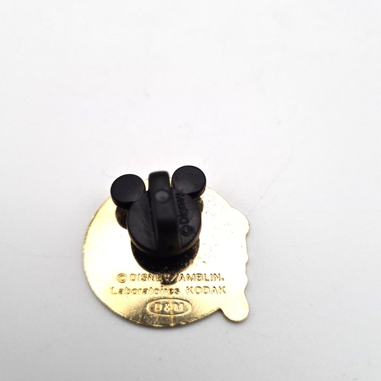 Roger Rabbit Retro Badge