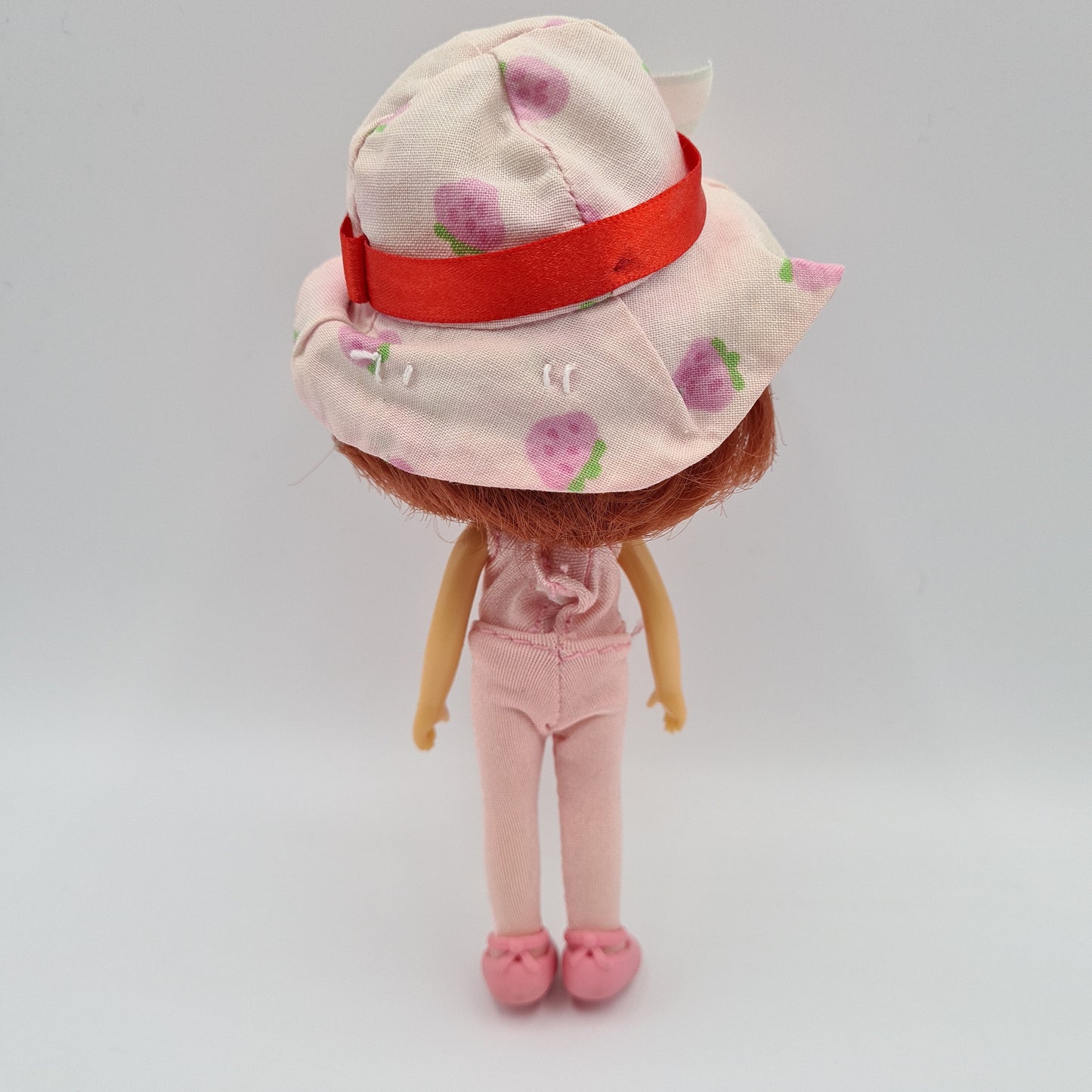 Strawberry Shortcake Kenner 80s Doll Original outfit W13