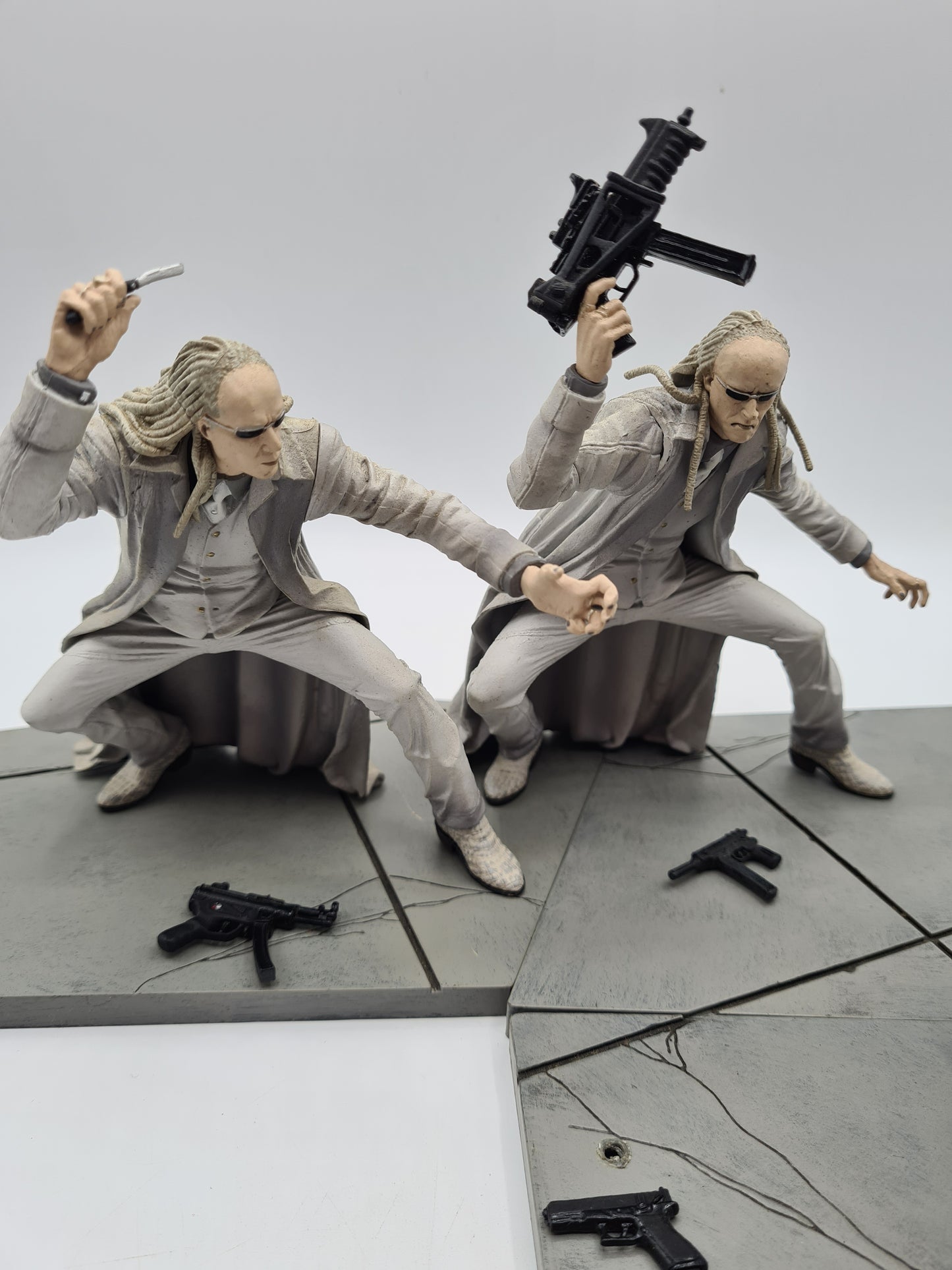 McFarlane Matrix Reloaded The Twins & MORPHIUS Movie Figures Set W8
