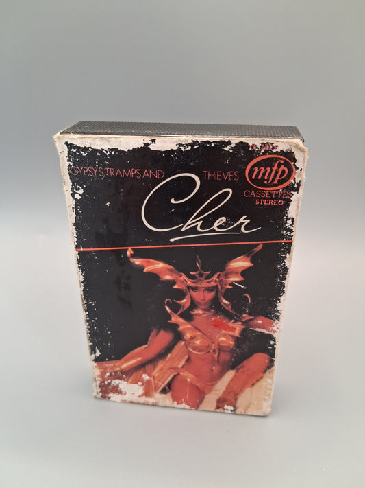 THE BEST OF CHER - GYPSIES TRAMPS & THIEVES CASSETTE TAPE 1966