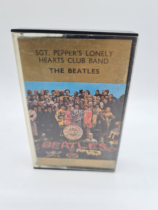 THE BEATLES - SGT. PEPPER'S LONELY HEARTS CLUB BAND CASSETTE TAPE TC-PCS 7027