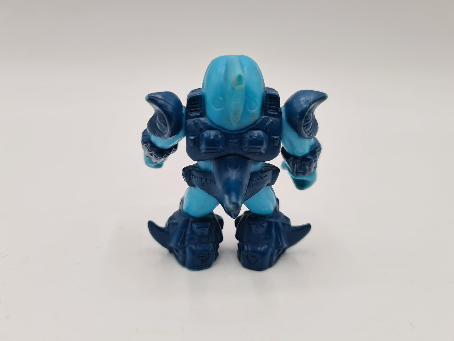 BATTLE BEASTS SAWTOOTH SHARK #20 MINI FIGURE HASBRO TAKARA 1987 RUB NOT WORKING W10