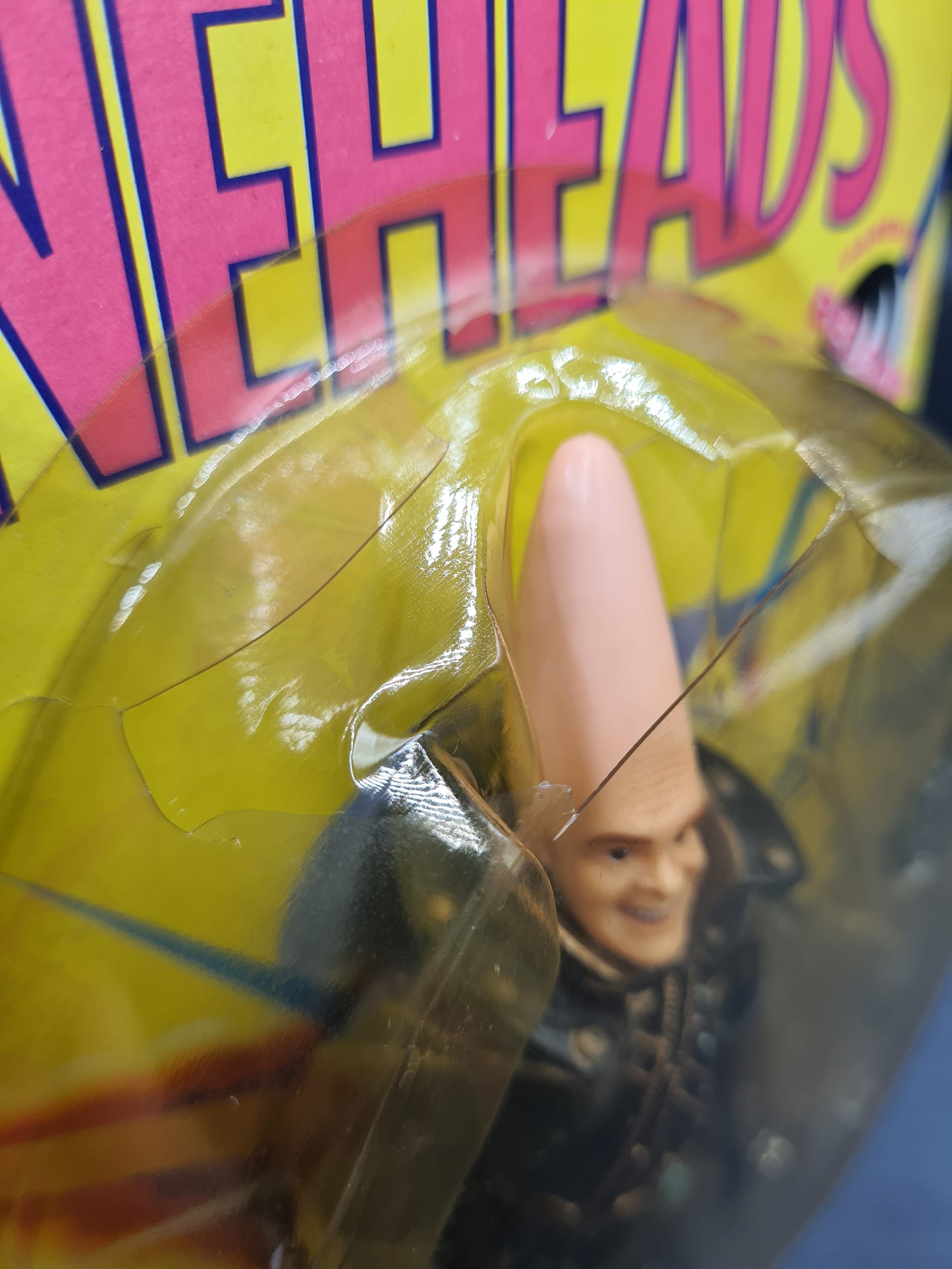 Coneheads BELDAR 90s Full Flight Uniform Action Figure Playmates 1993 Cracked Bubble W4