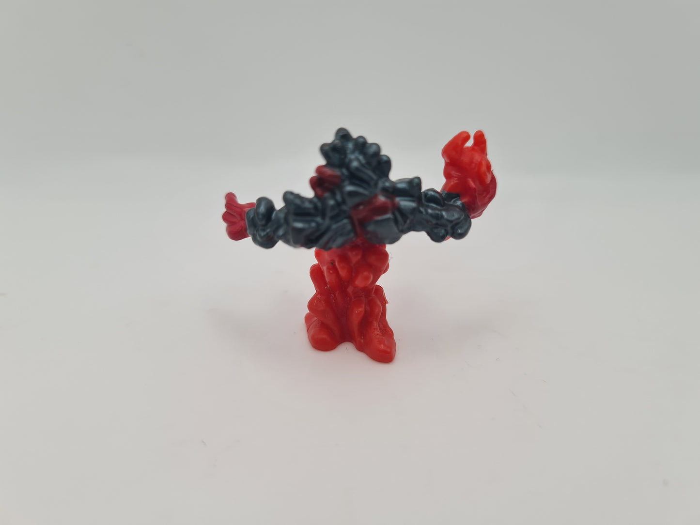 Mighty Max Magus Lava Lord Figure Bluebird W4