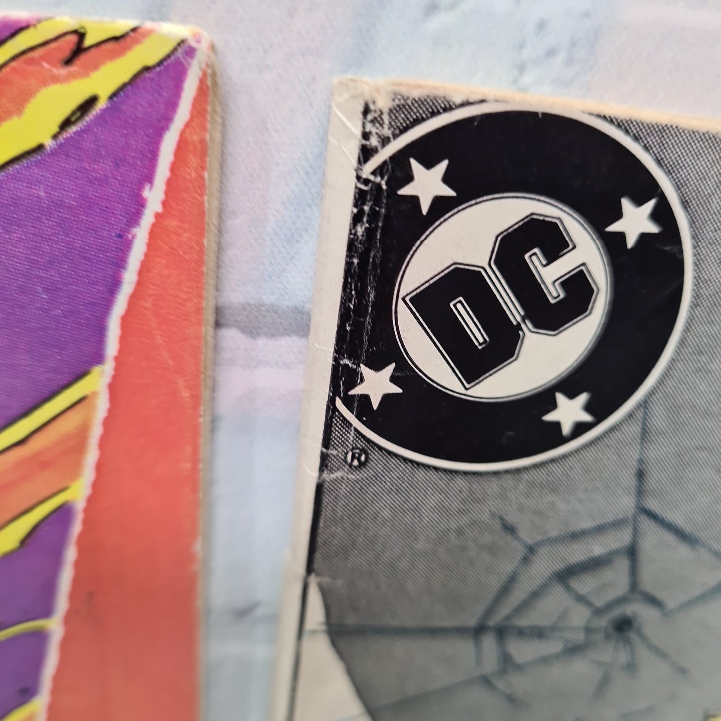 V 'Visitors' DC Comic Books