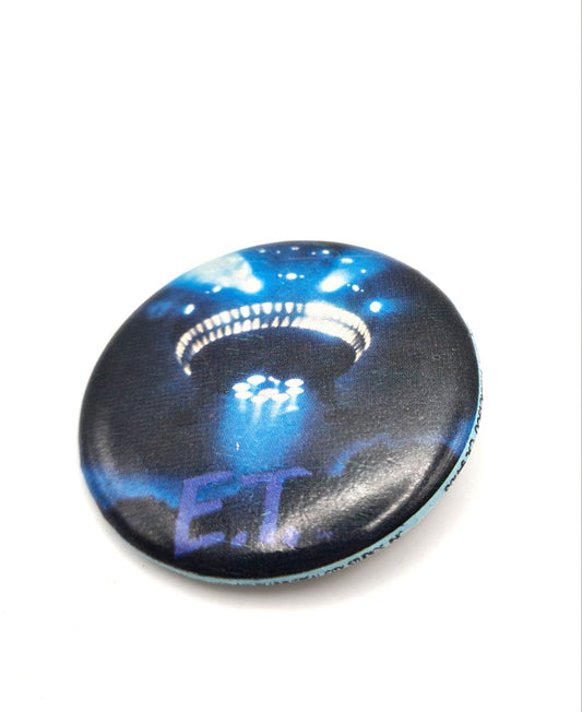 E.T. Retro Badge 1983